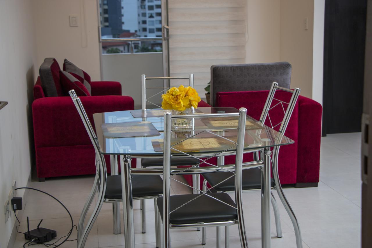 Downtown Apartments "Altos Del Sur" サンタ・クルス・デ・ラ・シエラ エクステリア 写真